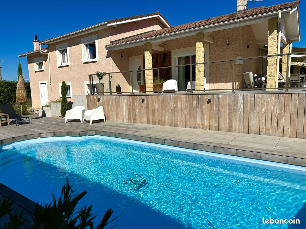 Maison 5 pièces 117 m² · à Veauche · 117 m² · 387 000 €