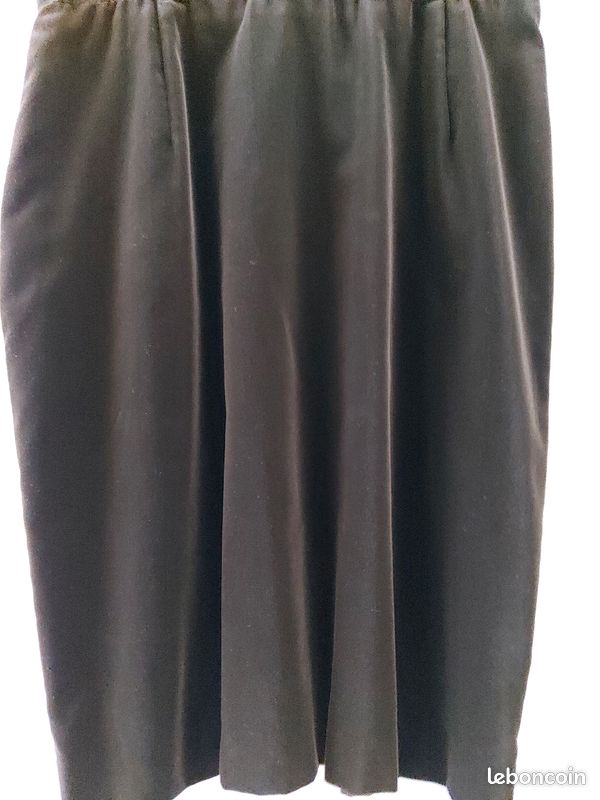 Jupe neuve Oliver Grant , velours lisse kaki foncé (image 2)
