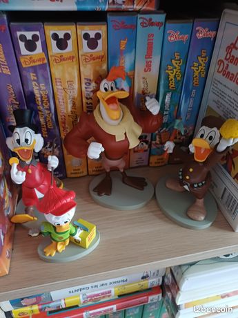 ANCIENNE FIGURINE RIRI FIFI OU LOULOU NEVEU DE DONALD ONCLE PICSOU WALT