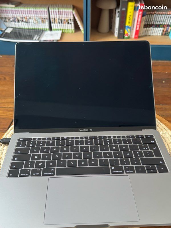 Mac Book pro mi-2018 13 pouces (image 3)