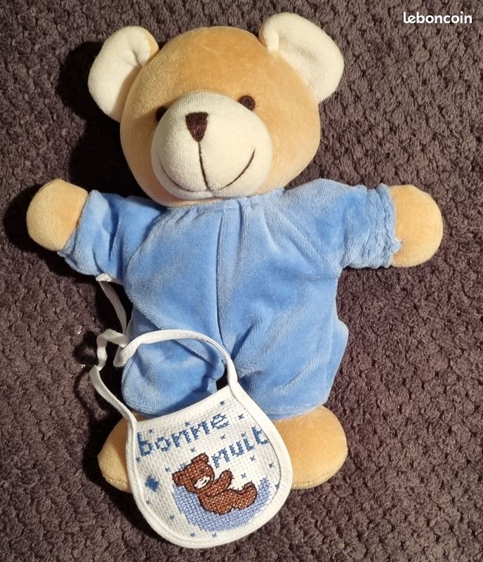 BAISSE DE PRIX Doudou ourson bleu NEUF (CADEAU NOËL bébé Peluche toute douce de 22cm)/ DMC /Bavoir brodé maison (image 6)