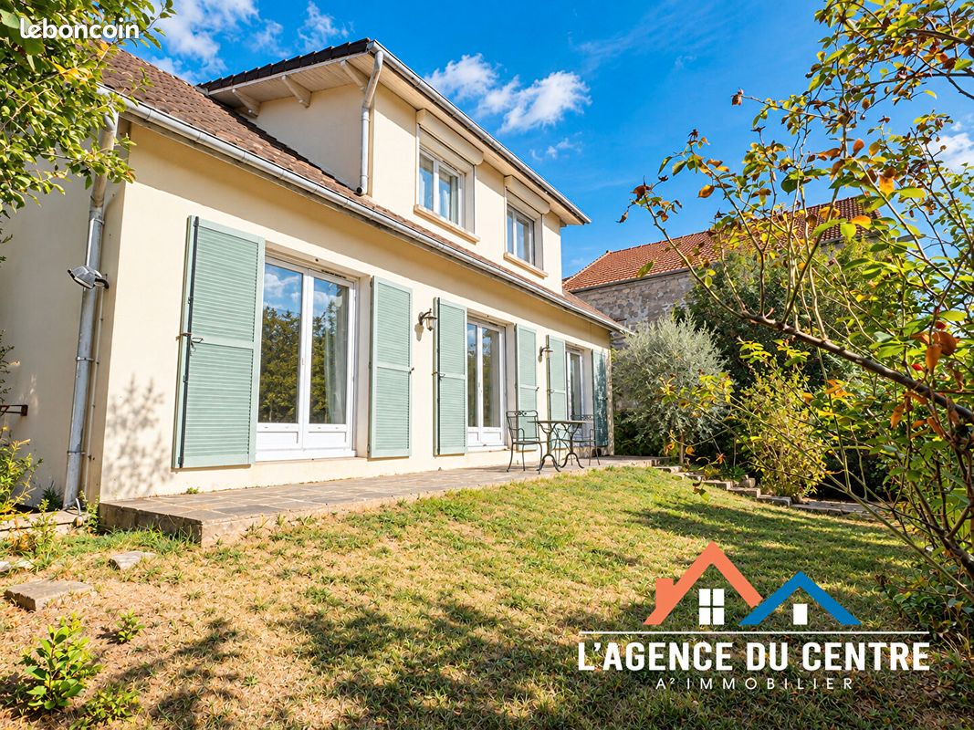 Maison 6 pièces 129 m² · à Carrières-sous-Poissy · 129 m² · 481 000 €