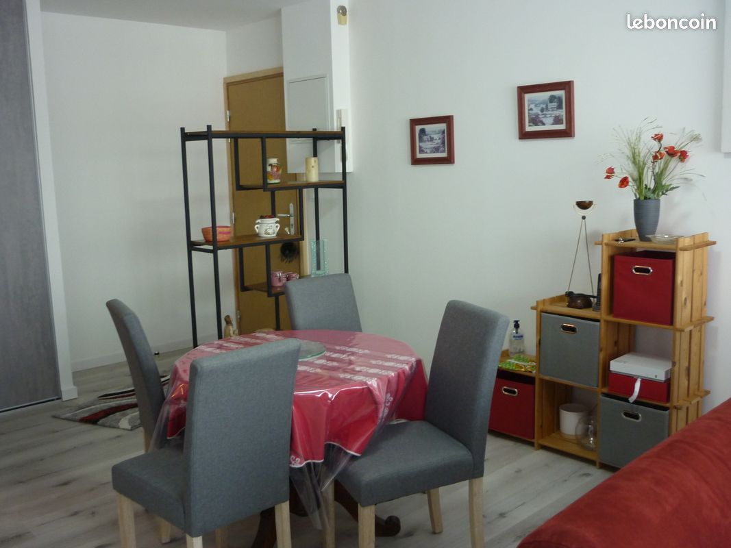 Appartement 2 pièces 45 m² · à Collonges-sous-Salève · 45 m² · 1 400 €