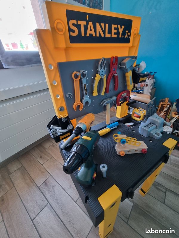 Établie neuf avec plusieurs outillage (image 2)