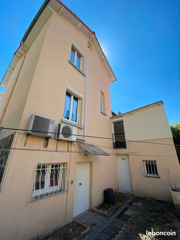 Immeuble 5 pièces 94 m² · à Clermont-Ferrand · 94 m² · 239 000 €