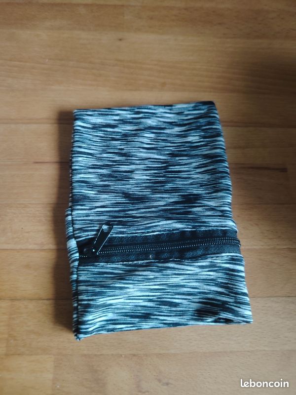 Bandeau poignet running (image 8)