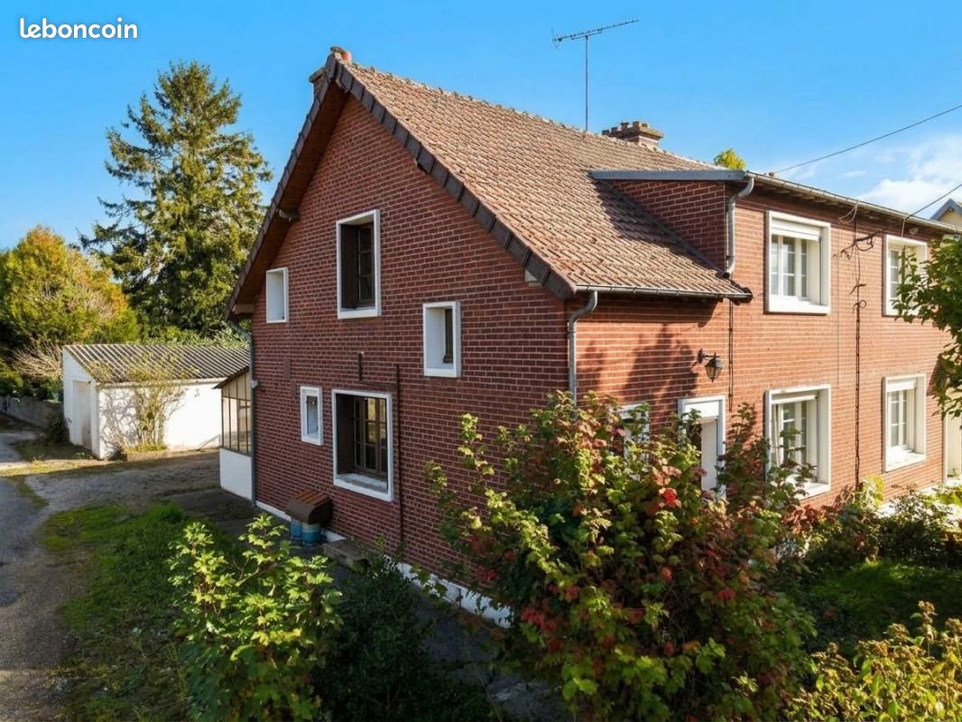 Maison 3 pièces 108 m² · à Brouchy · 108 m² · 95 000 €