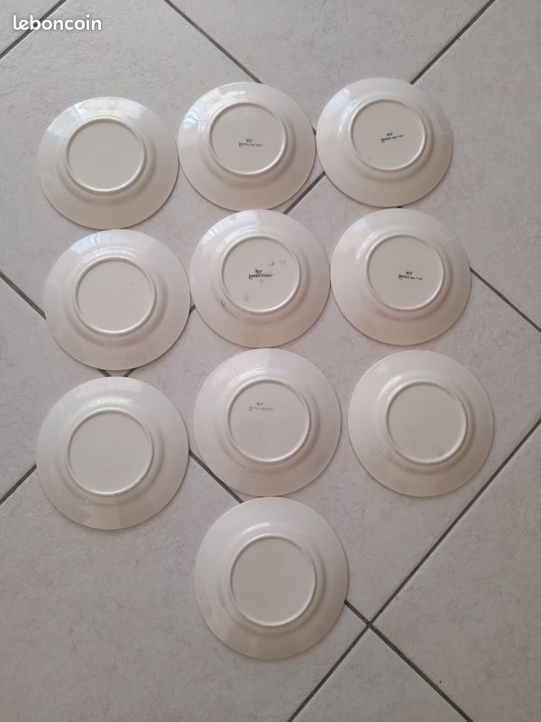 10 assiettes à dessert Longchamp décor vaches au pré (image 6)