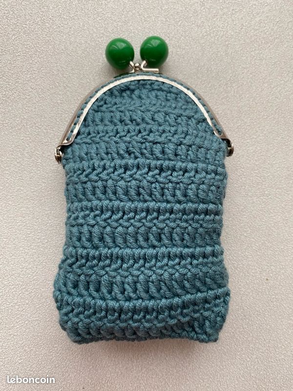 Porte monnaie ou etui à lunettes (image 1)