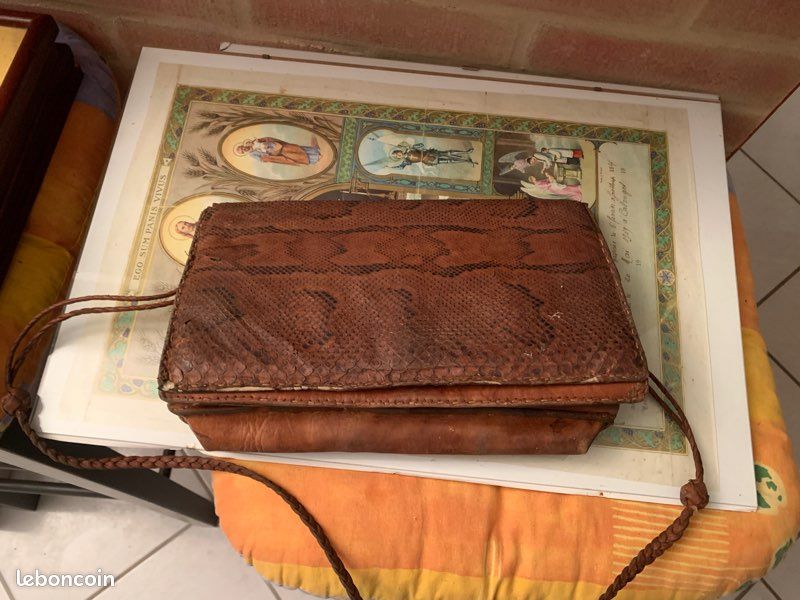Sac pochette vintage en peau de serpent (image 1)