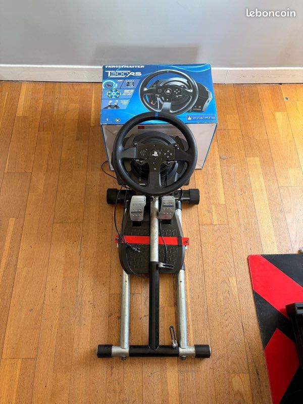 Volant Thrustmaster T300rs (image 1)