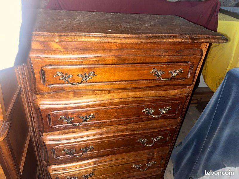 Commode (image 2)