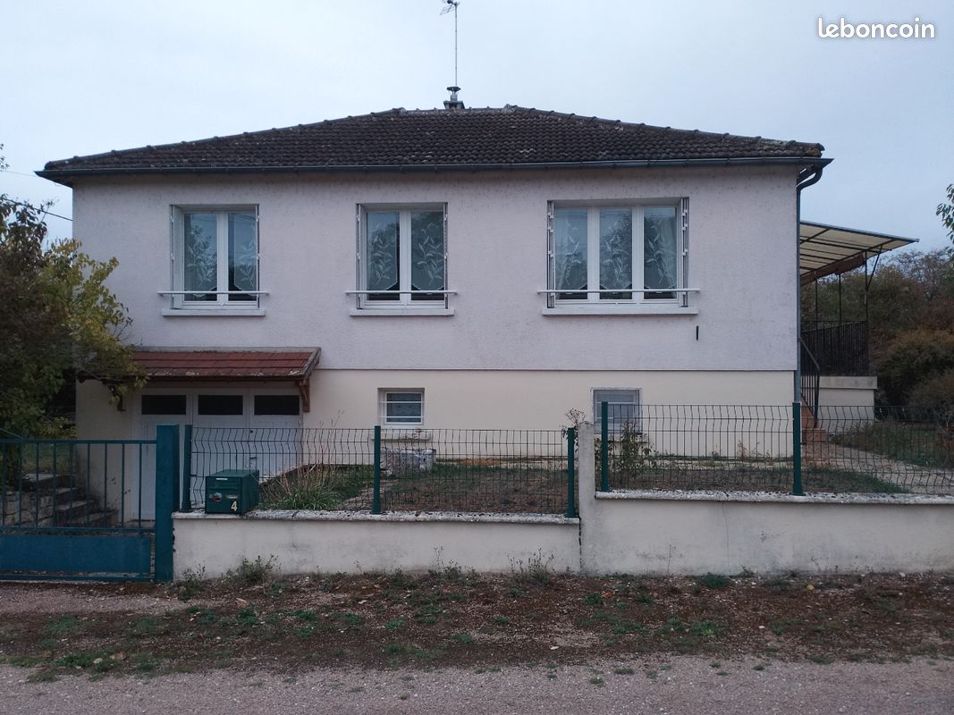 Maison 4 pièces 64 m² · à Augy · 64 m² · 132 000 €