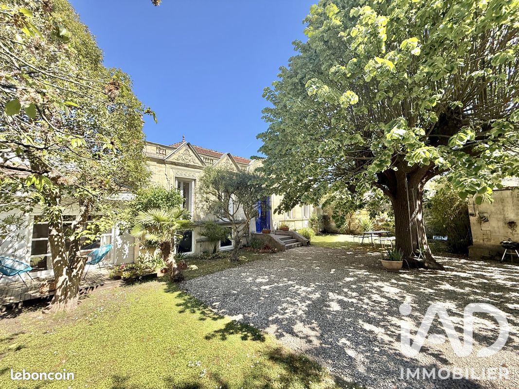 Maison 6 pièces 205 m² · à Bordeaux · 205 m² · 1 095 000 €