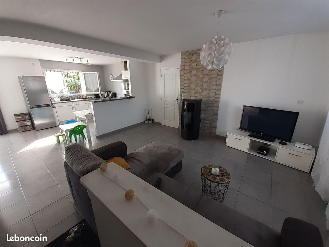 Maison 5 pièces 125 m² · à Moncé-en-Belin · 125 m² · 241 500 €