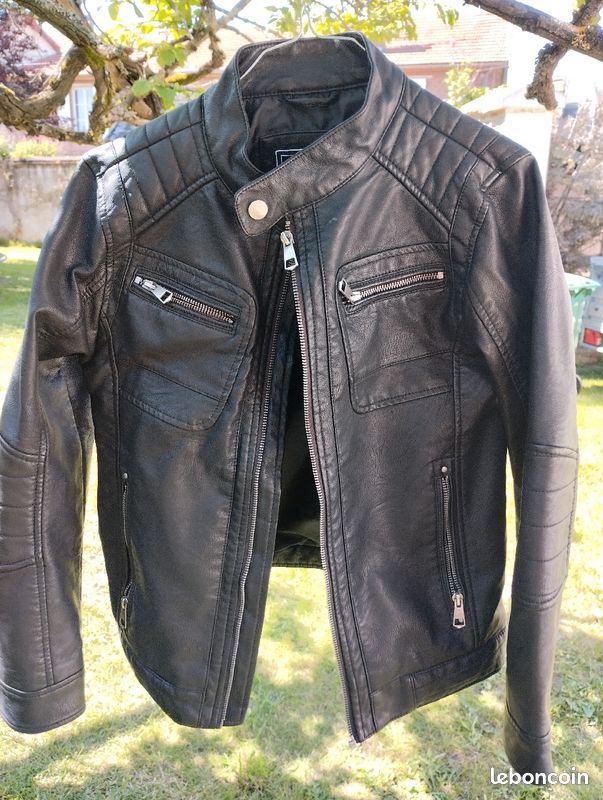 Veste en cuir et veste de jogging (image 1)