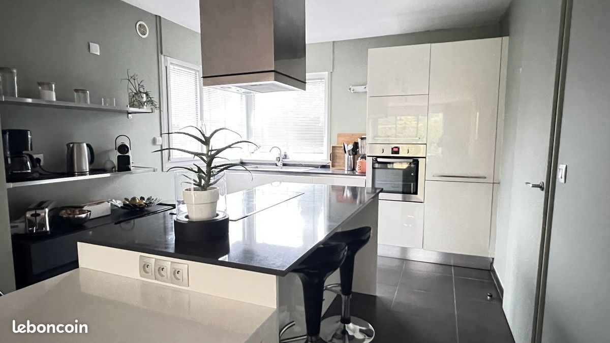 Maison 5 pièces 125 m² · à Villeneuve-d'Ascq · 125 m² · 649 900 €