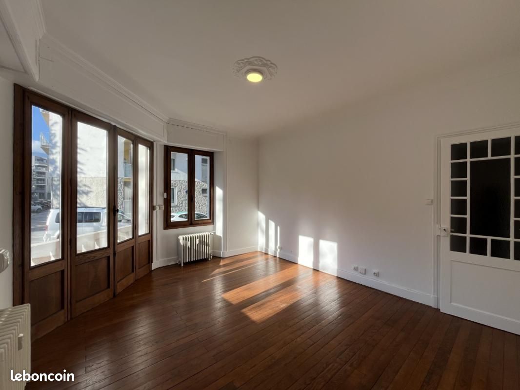 Appartement a louer chambery - 3 pièce(s) - 80 m2 - Surfyn