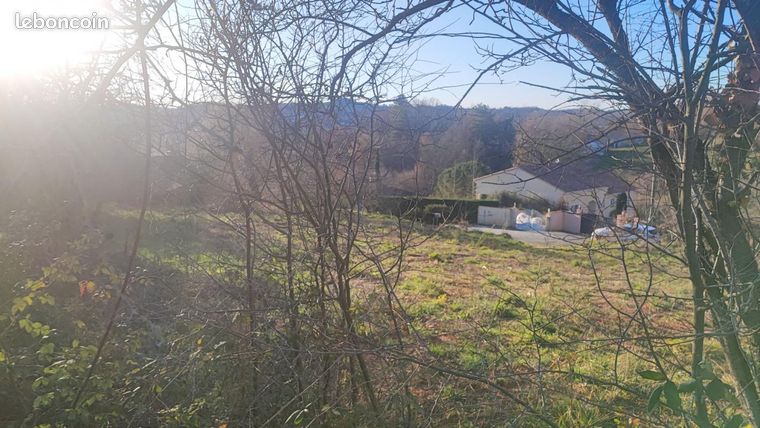 Terrain 1 100 m² Realmont