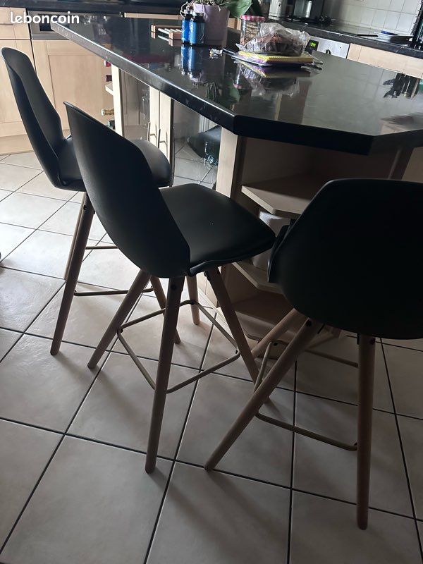 Chaise haute de bar (image 2)