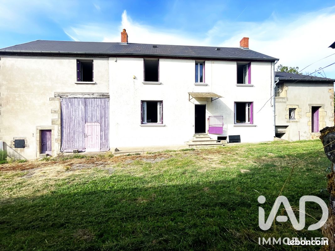 Maison 5 pièces 103 m² · à Saint-Marcel-en-Marcillat · 103 m² · 72 000 €