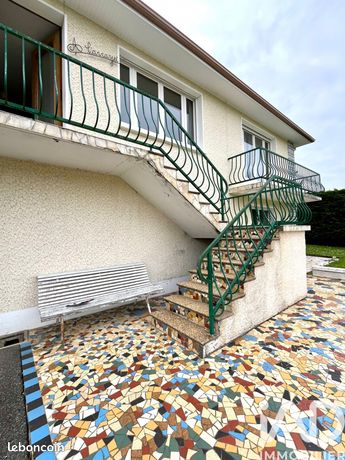 Maison 6 pièces 156 m²