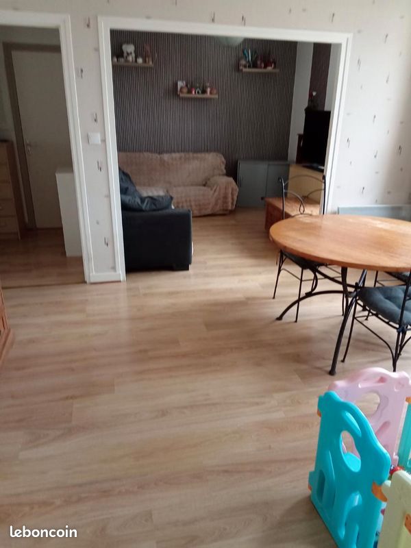 Appartement 4 pièces 80 m² · à Saint-Flour · 80 m² · 560 €/mois
