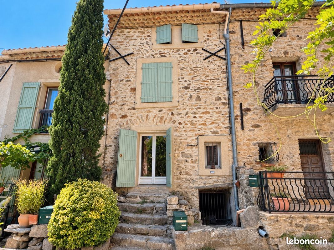 Maison 3 pièces 68 m² · à Palairac · 68 m² · 70 000 €