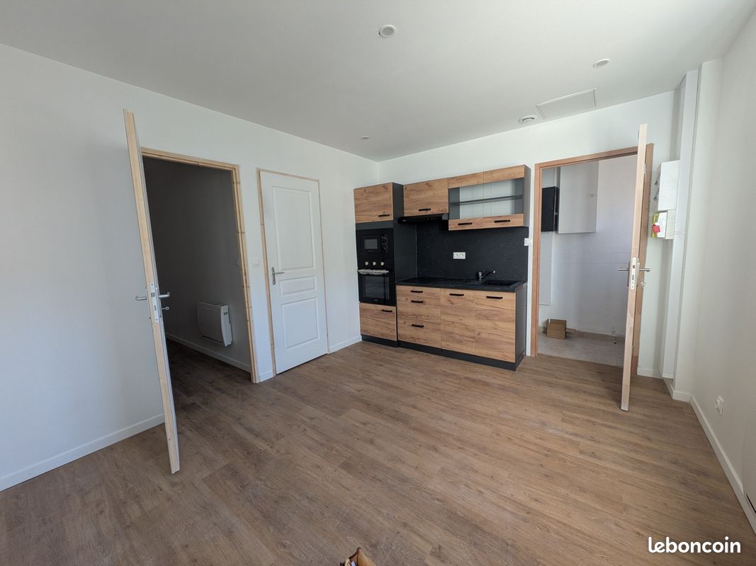 Appartement 1 pièce 24 m² · à Saint-Quentin · 24 m² · 415 €/mois