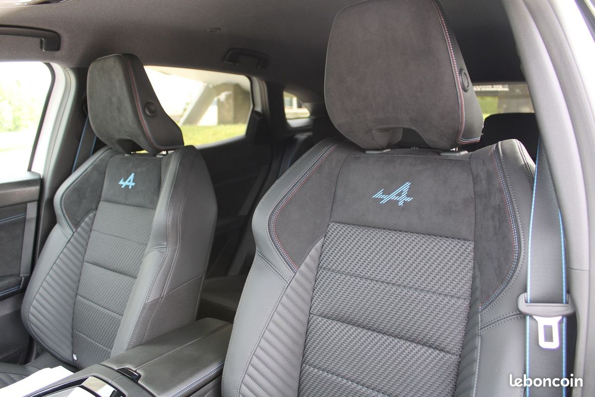 Renault AUSTRAL II 200 CV HYBRIDE ESPRIT ALPINE GPS 3D CAMÉRA 360° USB JA 20 RE I-COKPIT BOITE AUTO (image 20)