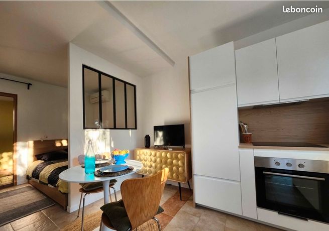 Studio 23 m² meublé