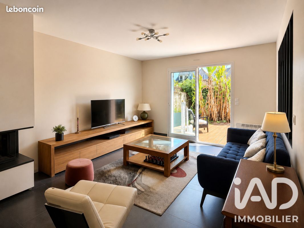 Maison 9 pièces 200 m² · à Villeparisis · 200 m² · 465 000 €