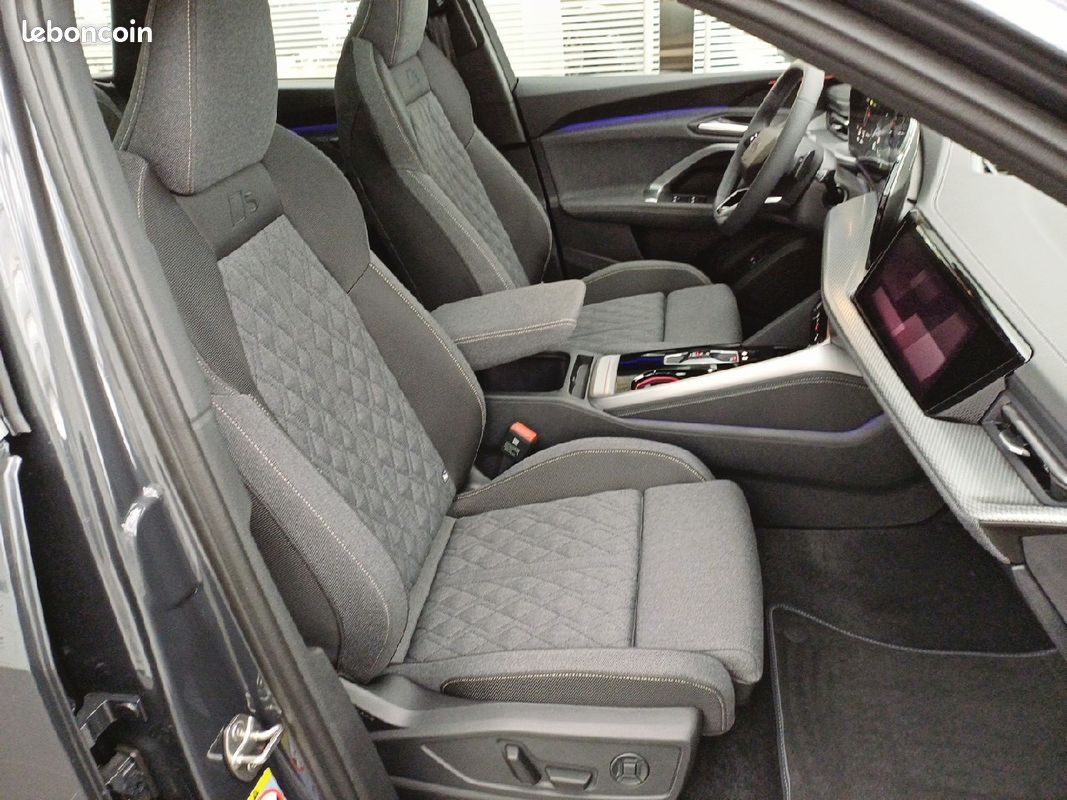 AUDI Q5 e-hybrid 299 ch S tronic 7 Quattro S line (image 23)