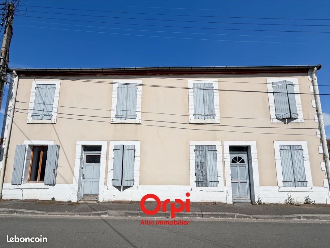 Immeuble 7 pièces 220 m² · à Montluçon · 220 m² · 147 000 €