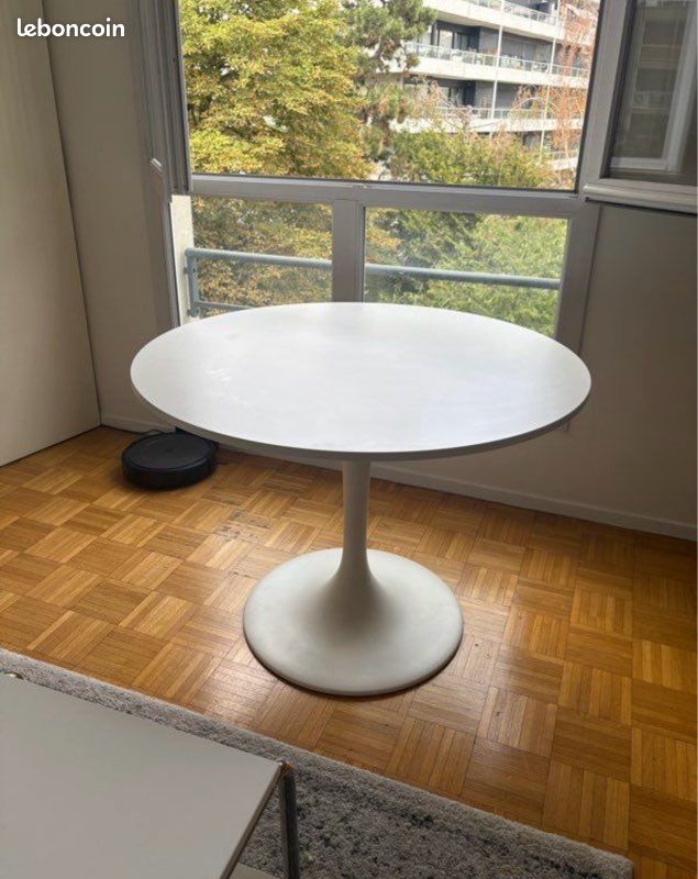 Table à manger ronde (image 3)