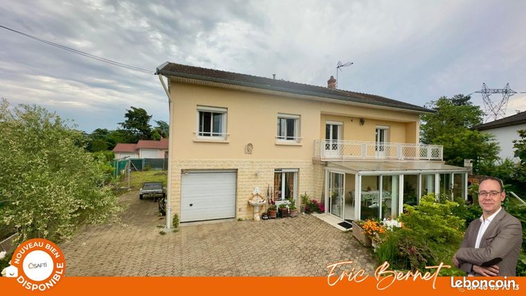 Maison 8 pièces 150 m²