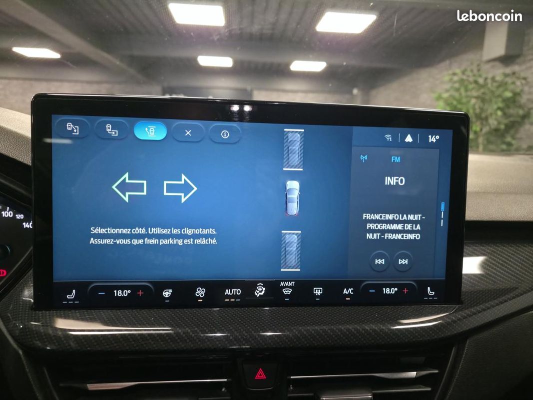 FORD FOCUS 1.0 EcoBoost mHEV - 155 - BV PowerShift ST Line (image 22)
