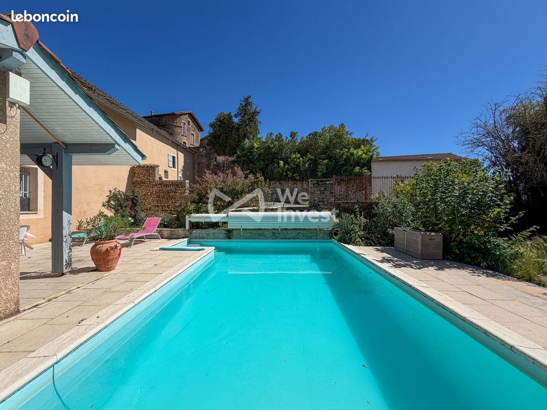Maison 5 pièces 210 m² · à Revel-Tourdan · 210 m² · 381 000 €