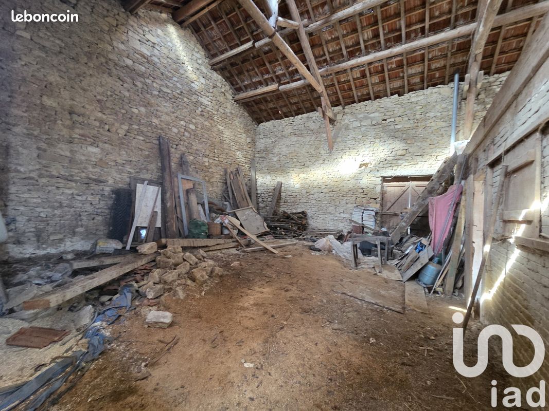 Grange 3 pièces 45 m² (image 12)