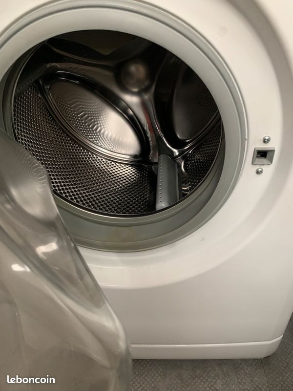 Machine à laver à donner – À venir récupérer sur place (image 4)