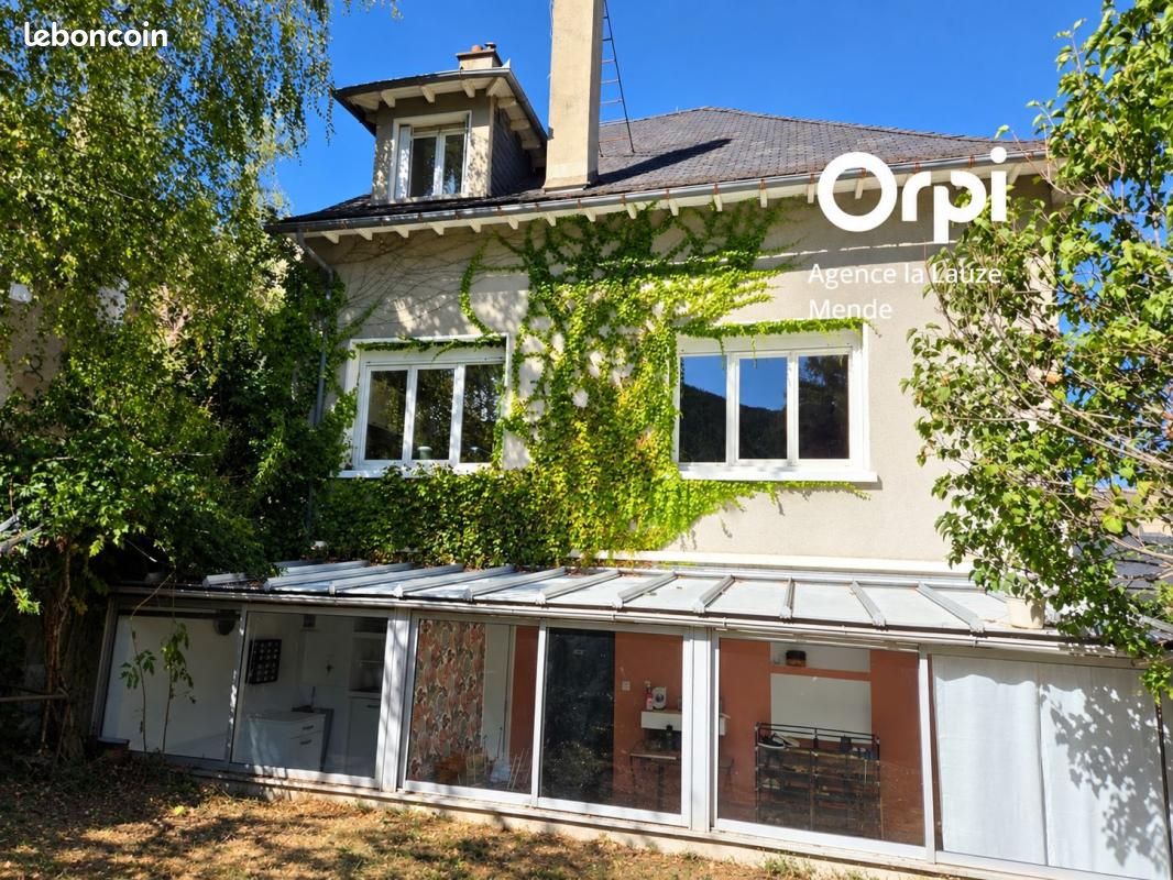 Maison 7 pièces 203 m² · à Mende · 203 m² · 230 000 €