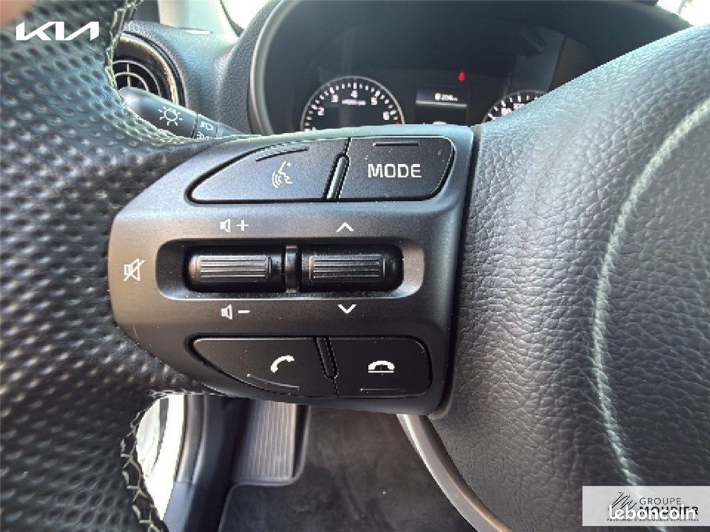 Kia Picanto III 1.2 DPI 84CH BVM5 GT Line (image 28)