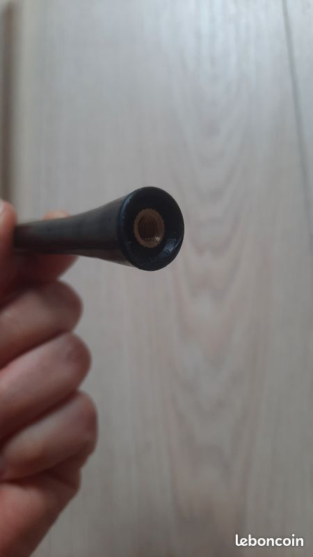 Antenne voiture (image 2)