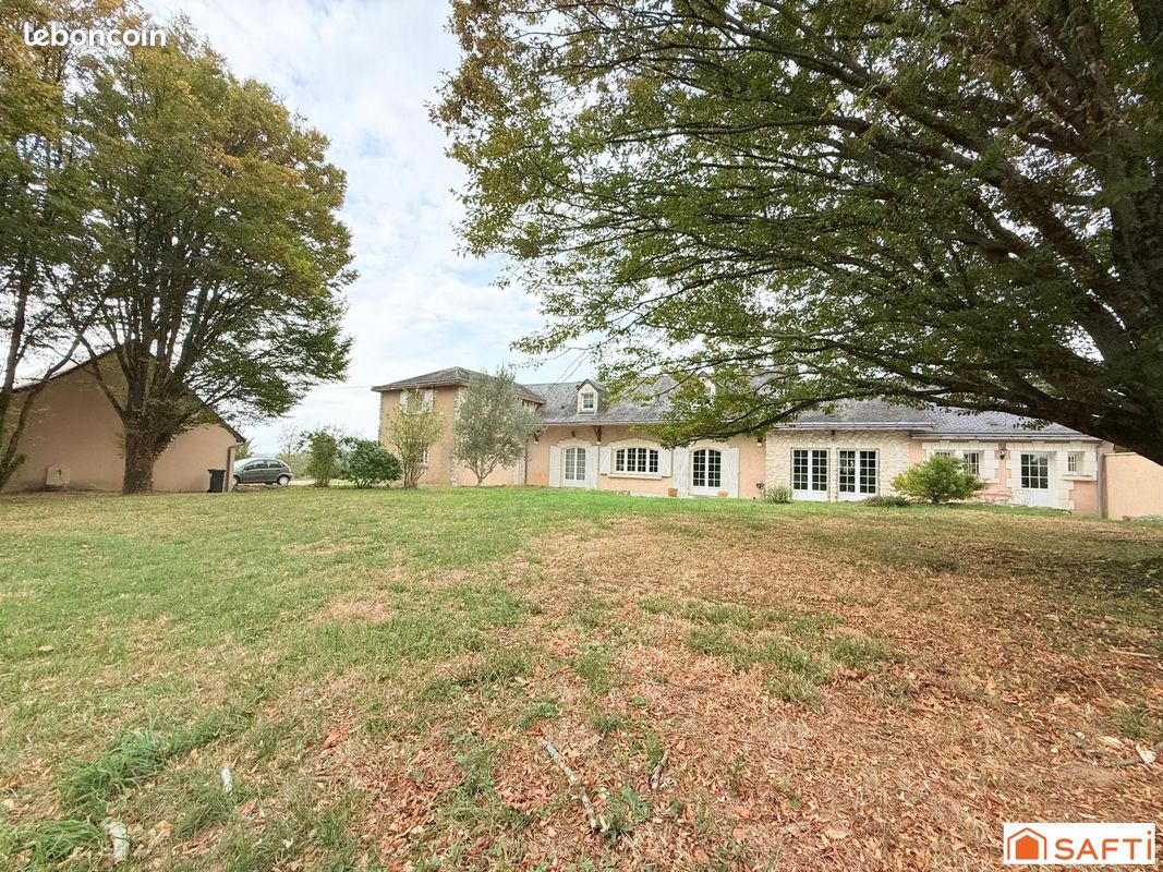 Maison 10 pièces 267 m² · à Beaumont-Louestault · 267 m² · 518 000 €
