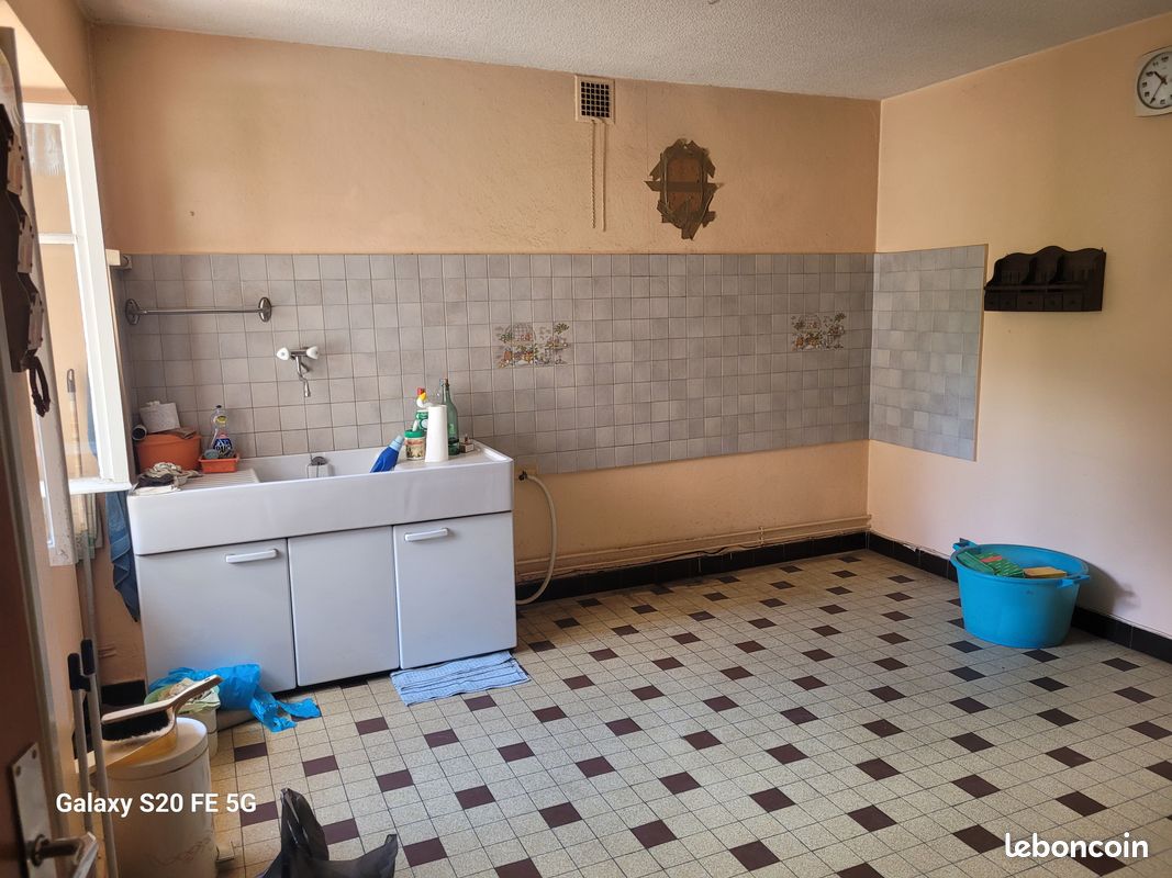 Maison 5 pièces 80 m² · à Cours · 80 m² · 60 000 €