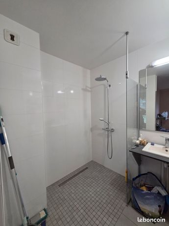 2 Pièces + Terrasse avec triple garage et cave dans la résidence du clos Monteverdi à Lyon 5e — 6