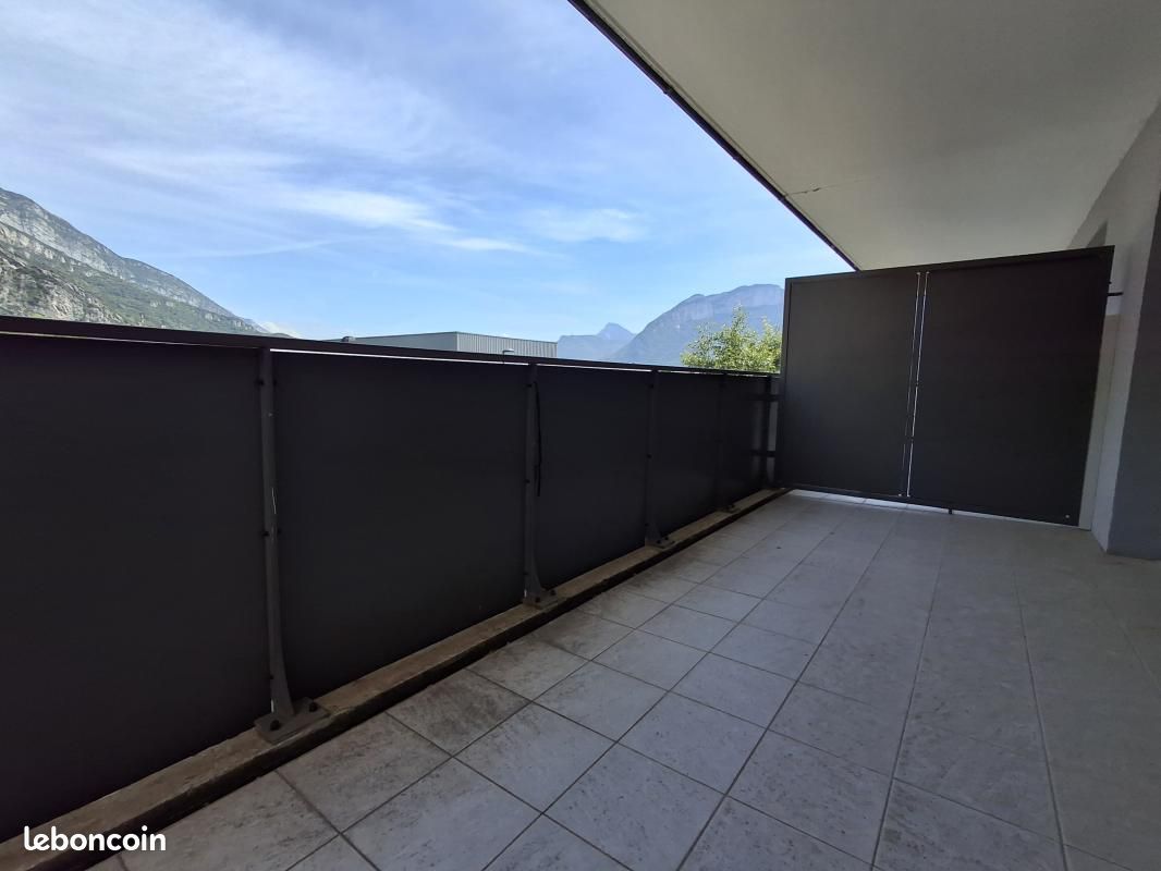 Appartement 3 pièces 66 m² · à Voreppe · 66 m² · 908 €/mois
