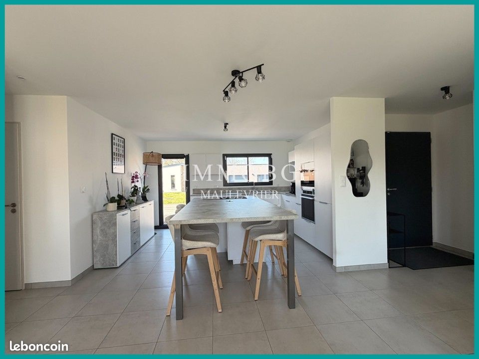 Maison 5 pièces 82 m² · aux Cerqueux · 82 m² · 214 200 €