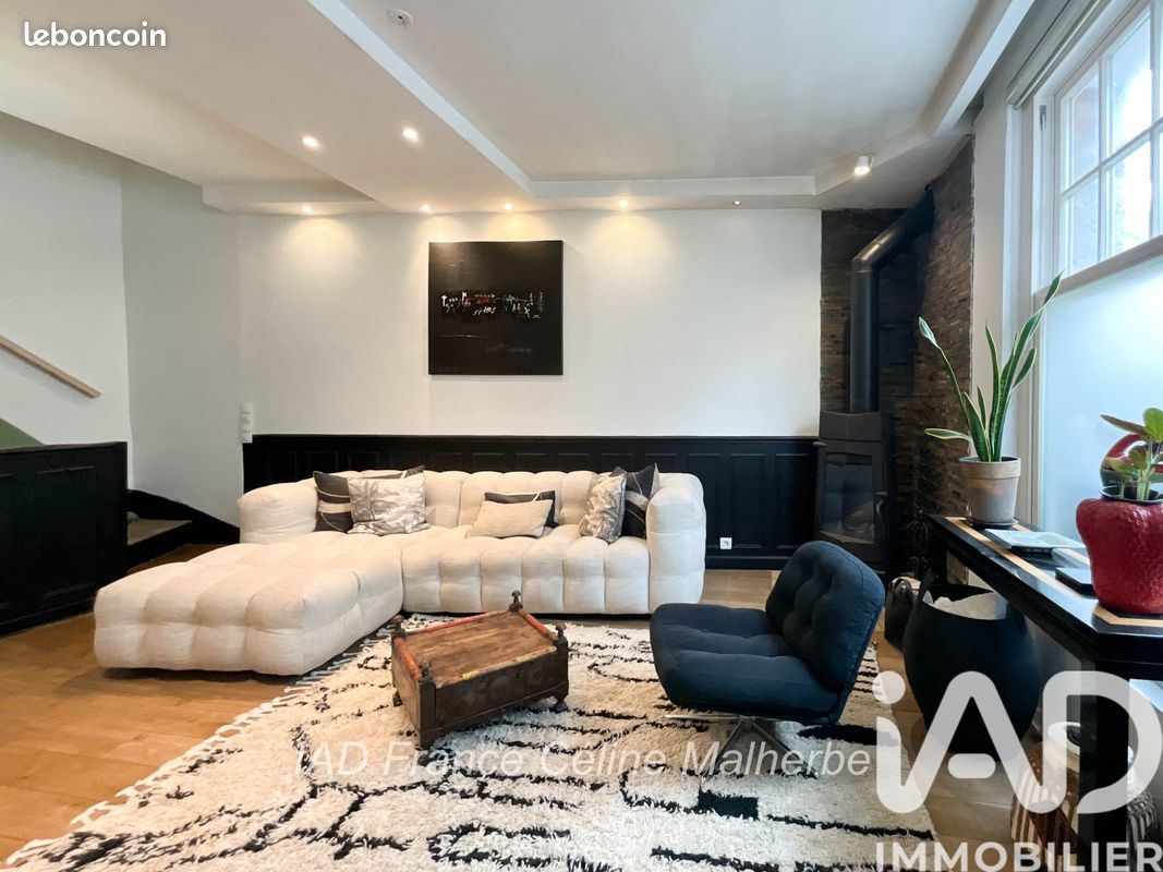 Maison 5 pièces 110 m² · à Chanteloup-les-Vignes · 110 m² · 335 000 €