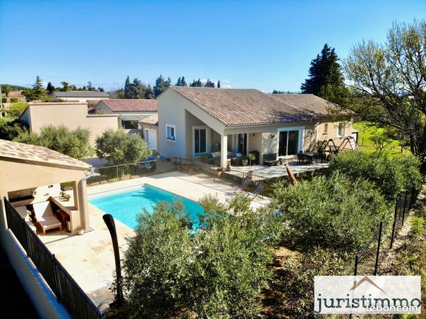 Villa 6 pièces 138 m²